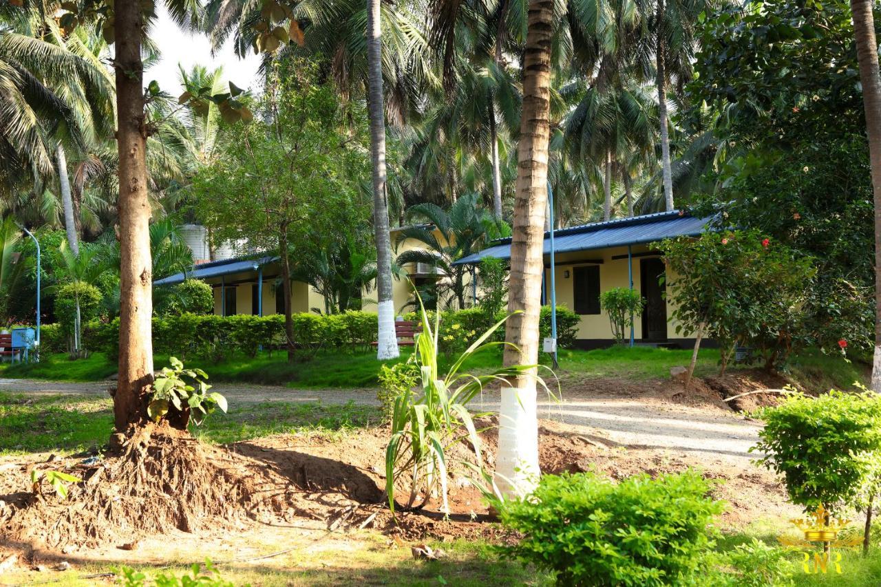 Royal Nature Resort Pollachi Luaran gambar