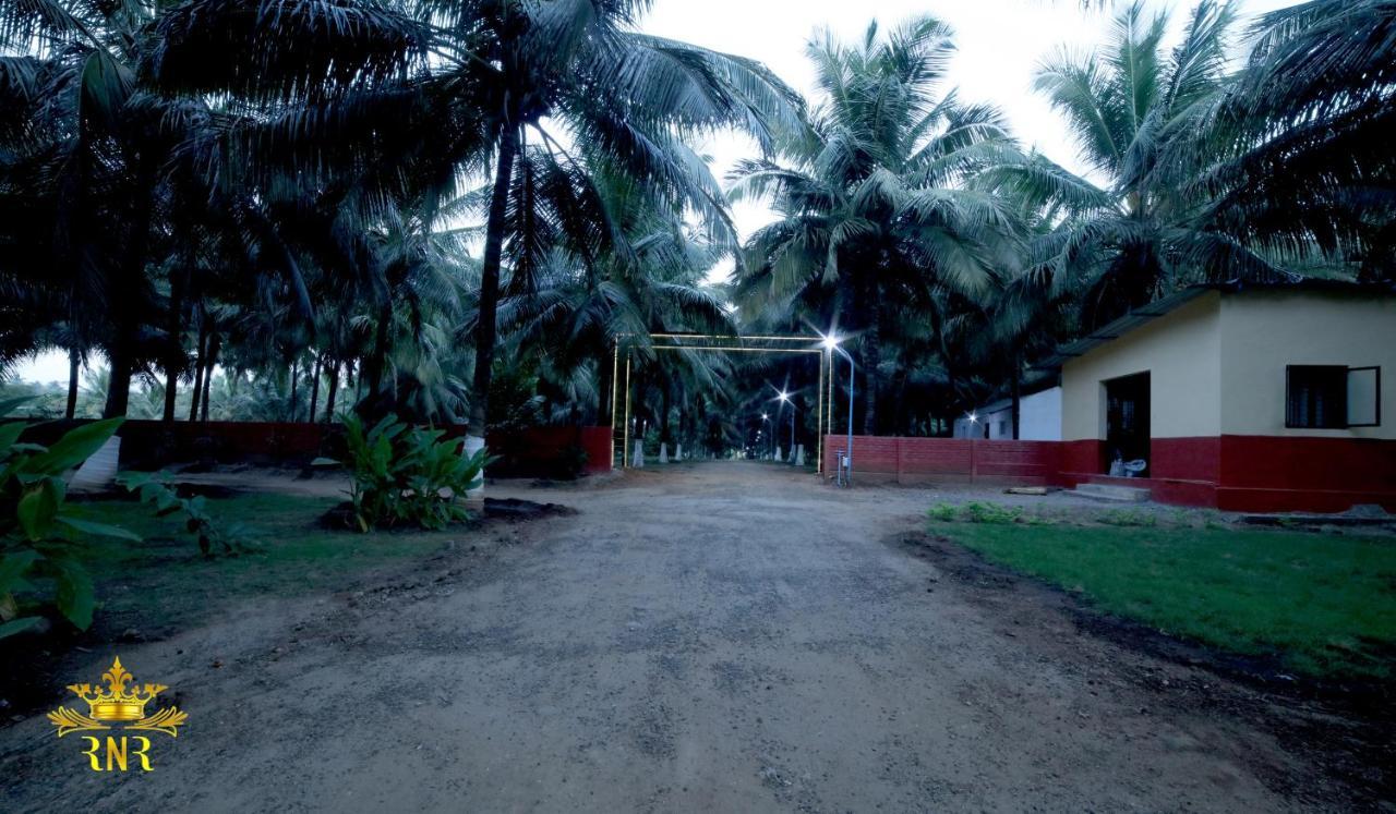 Royal Nature Resort Pollachi Luaran gambar