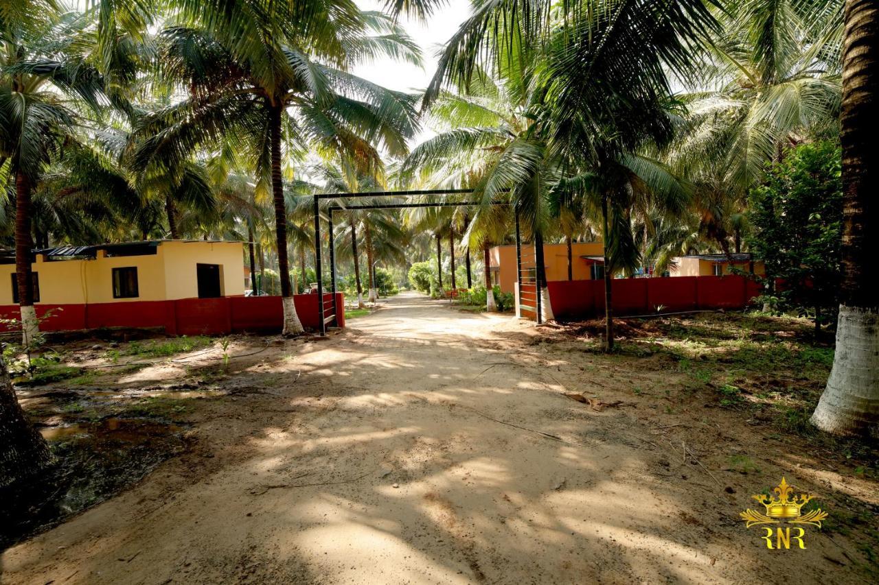 Royal Nature Resort Pollachi Luaran gambar
