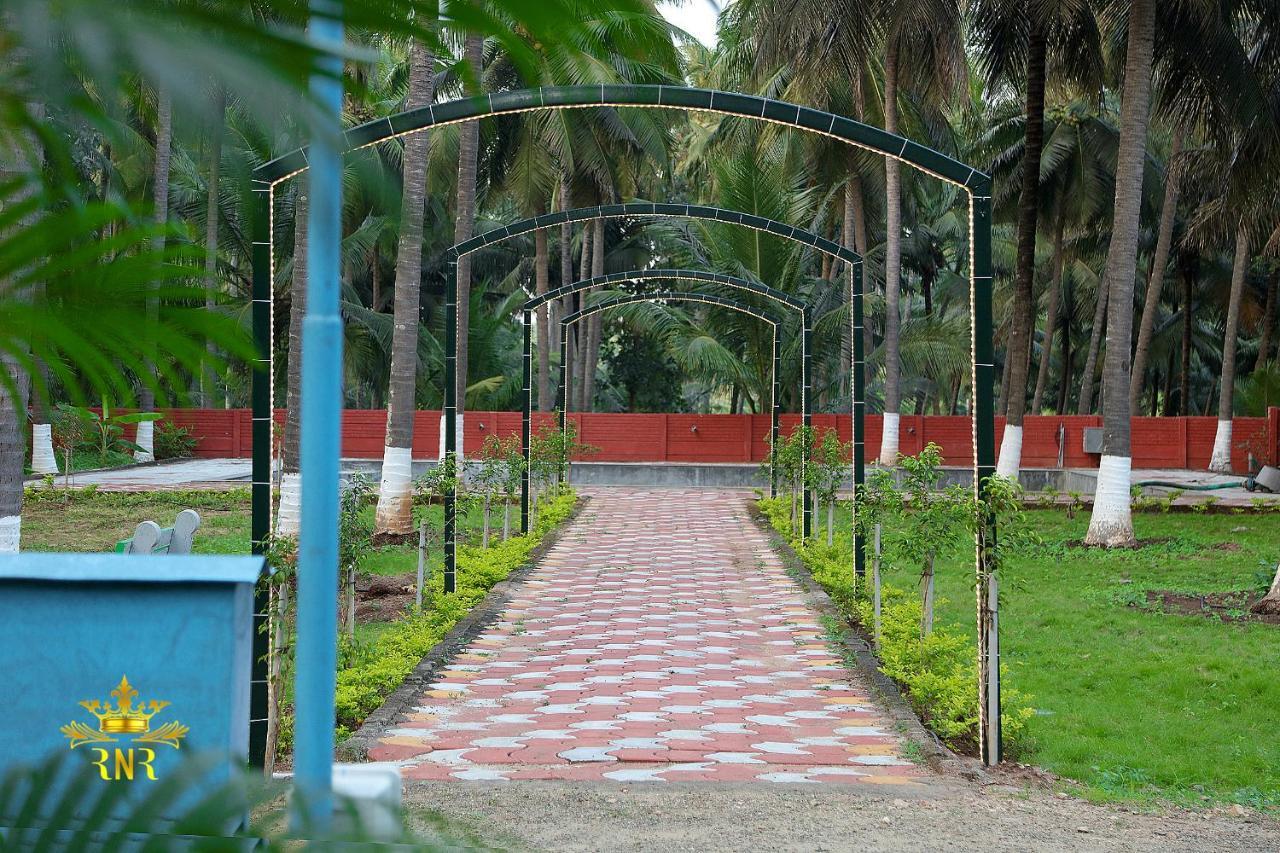 Royal Nature Resort Pollachi Luaran gambar