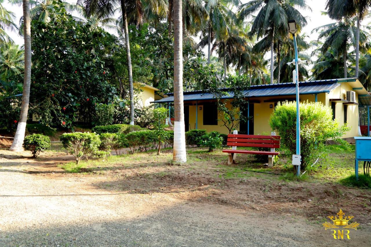 Royal Nature Resort Pollachi Luaran gambar