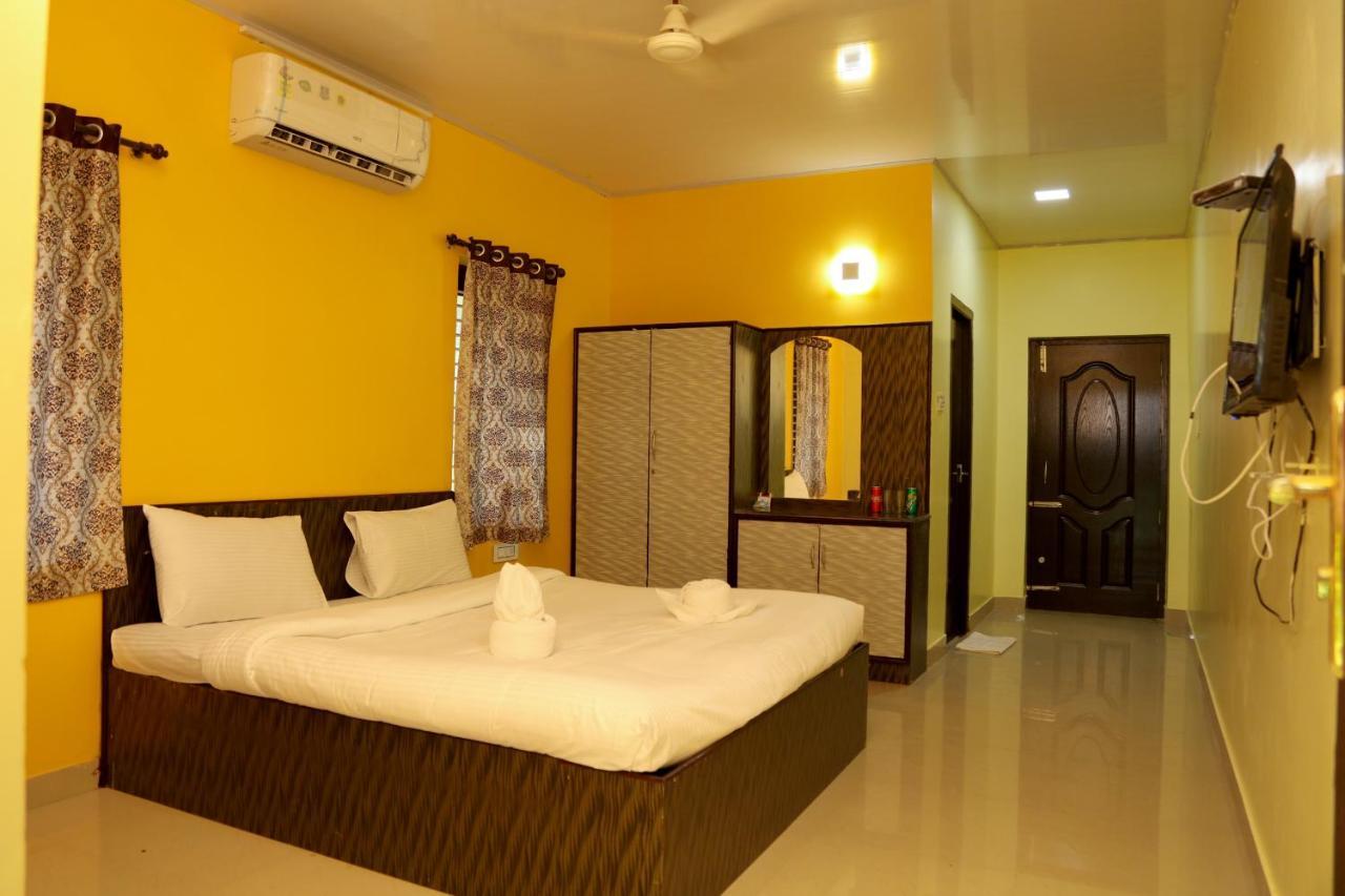 Royal Nature Resort Pollachi Luaran gambar